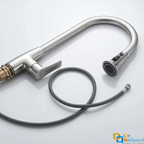 Baterie chiuveta bucatarie, Momali, dus extractibil, corp din alama, maner din zinc, debit ajustabil, rotire 360 grade, culoare crom